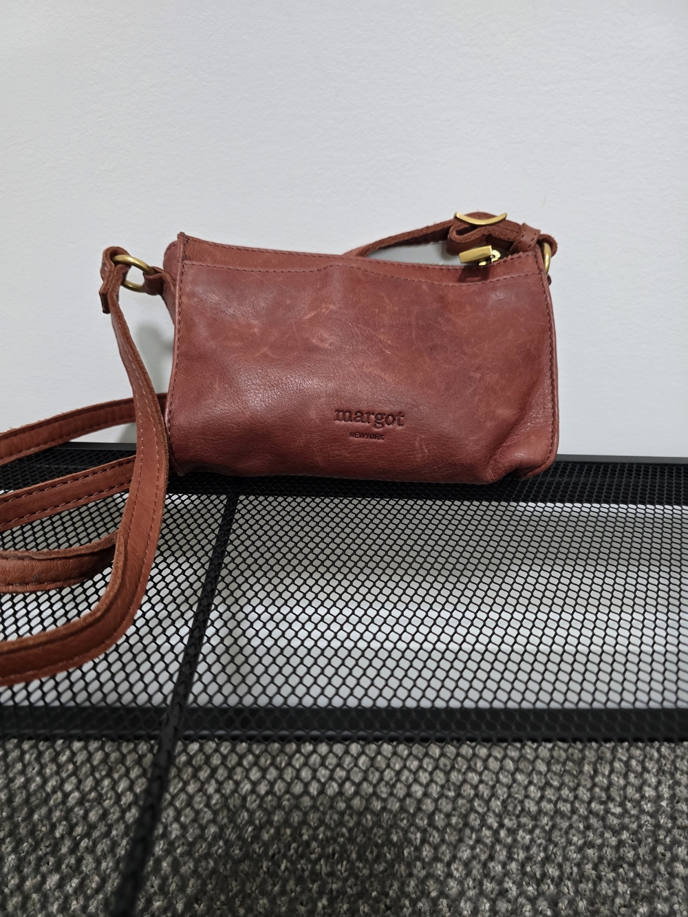 Margot Genuine Leather Crossbody Bag in Distressed Brown